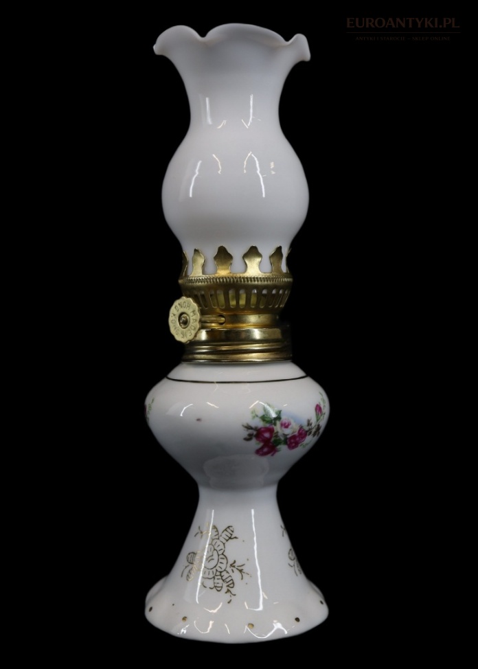 mini lampka naftowa z porcelany